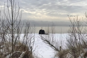 Morzh enthusiasts near the frozen lake Ontario - blogTO post