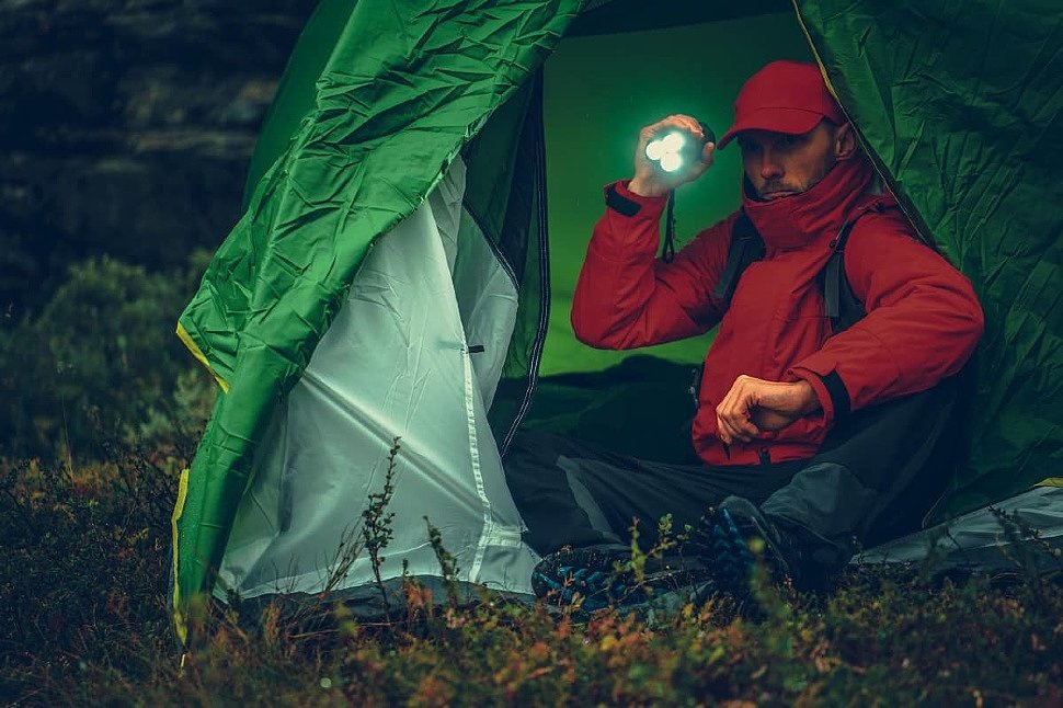 The Best Lighting Sources for Camping
